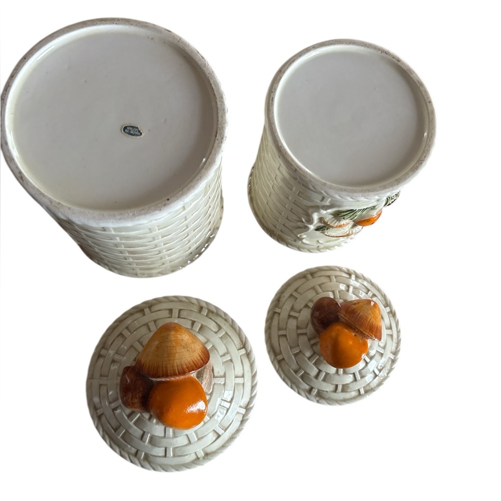 2 Hi Mark Canisters Mushroom Ivory Weave Cottagecore Granny Farmhouse Boho Vtg - Picture 3 of 4